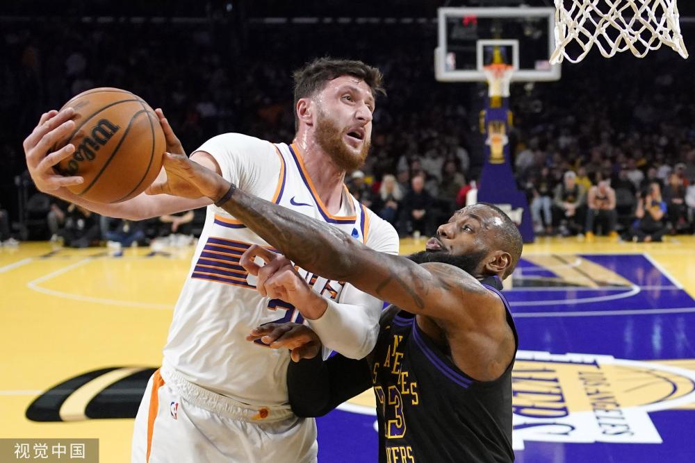 在这场比赛 在这场比赛