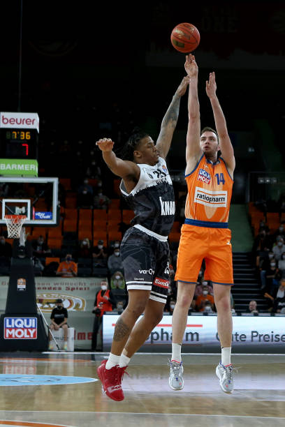 恒大通过他 恒大通过他